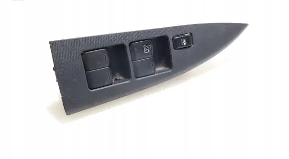 Nissan Note (E11) Electric window control switch