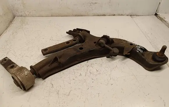 Nissan Primera Front lower control arm/wishbone