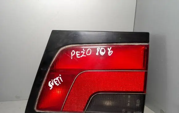 Peugeot 806 Tailgate rear/tail lights 4510222
