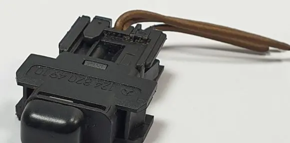 Mercedes-Benz E W124 Electric window control switch 1248204910