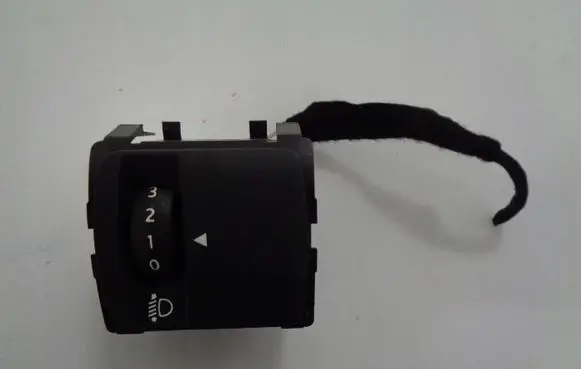Renault Kadjar Headlight level height control switch 251902972R