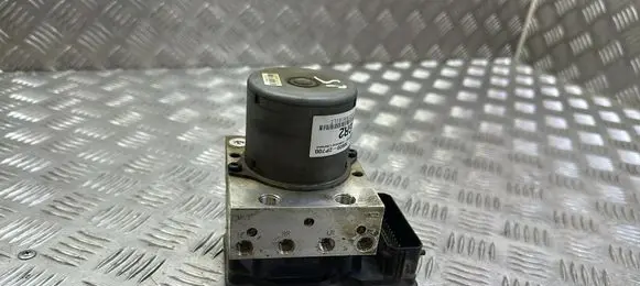 KIA Sorento ABS Pump 589202P700
