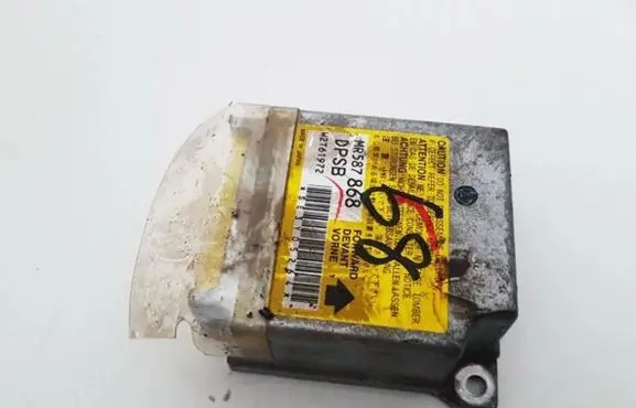 Mitsubishi Outlander Airbag control unit/module mr587868 w2t61972