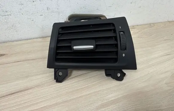 BMW X3 F25 Dashboard side air vent grill/cover trim 17238711