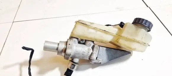 Mercedes-Benz R W251 Master brake cylinder