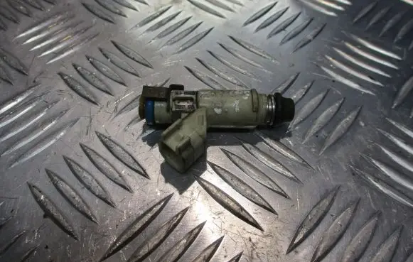 Jaguar X-Type Fuel injector 2X43-CA