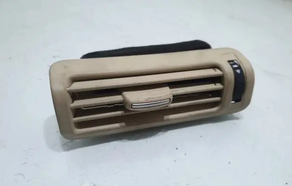 Audi A6 S6 C6 4F Dashboard side air vent grill/cover trim 4F0819383A