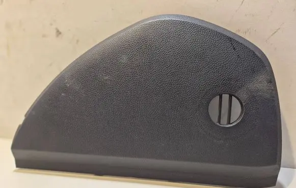 Skoda Octavia Mk2 (1Z) Dashboard side end trim 1Z0857504