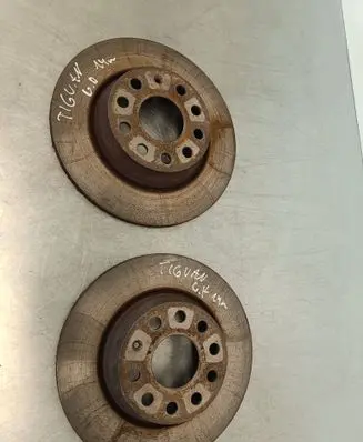 Volkswagen Tiguan Rear brake disc 
