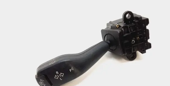 BMW X5 E53 Indicator stalk 8363668