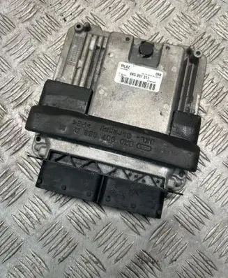 Audi A5 Sportback 8TA Engine control unit/module 8K5907311