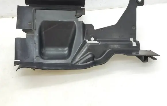Volvo S60 Intercooler air guide/duct channel 30796467 M0N7A