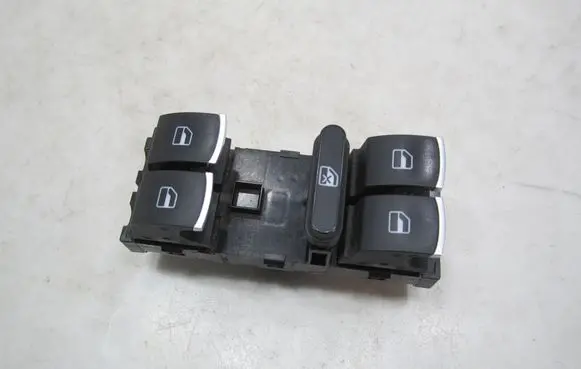 Volkswagen Golf VI Electric window control switch 5K4959857