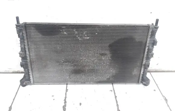 Volvo V50 Coolant radiator 3M5H8005TL