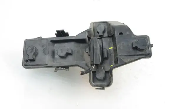 Volkswagen Touran I Tail light bulb cover holder 1T0945257A