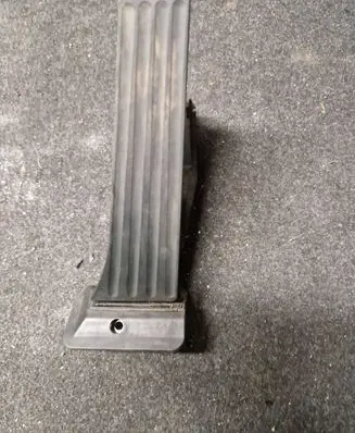 BMW 5 F10 F11 Accelerator throttle pedal 6858574 25916010 2903123470A