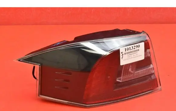 Tesla Model S Rear/tail lights 6005920-00-F
