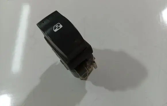 Renault Scenic II - Grand scenic II Electric window control switch 2808202