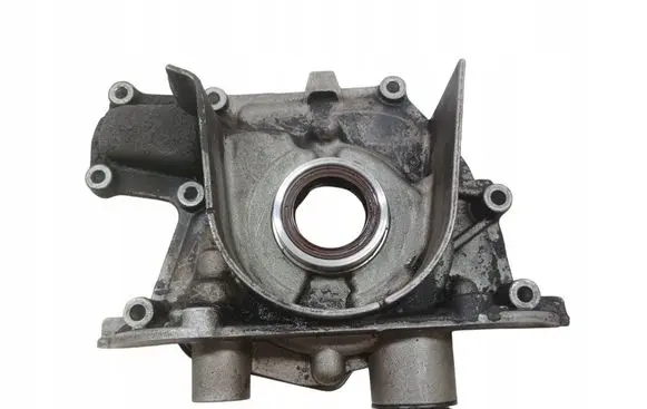 Opel Zafira C Oil pump 