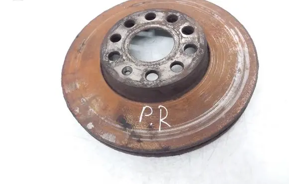 Volkswagen Touran I Front brake disc