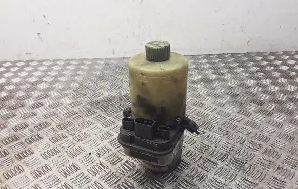 Volkswagen Polo IV 9N3 Power steering pump 6Q0423371 6Q0423156AB