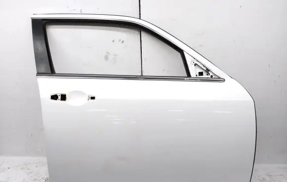 Chrysler 300 - 300C Front door