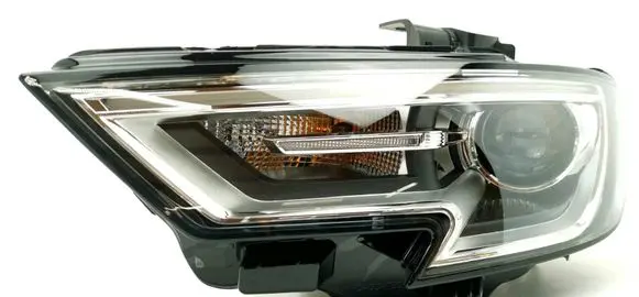 Audi A3 S3 8V Headlight/headlamp 8V0941043E