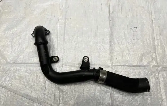 Alfa Romeo Giulia Intercooler hose/pipe 50552291