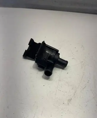 Ford Focus Electric auxiliary coolant/water pump 704299010 DS7G8C419CB 14T2321090