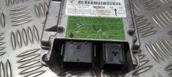 Mazda 3 I Airbag control unit/module 0285001554 BP4K57K30C