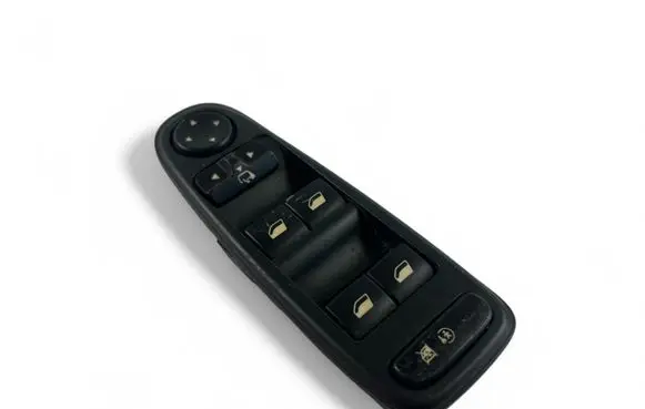 Citroen C4 II Picasso Electric window control switch 5326750