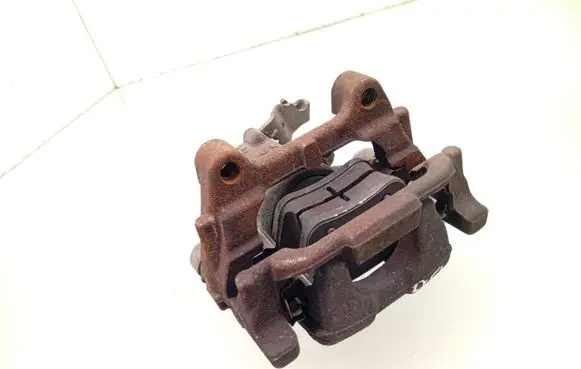 Volkswagen Golf VI Rear brake caliper 