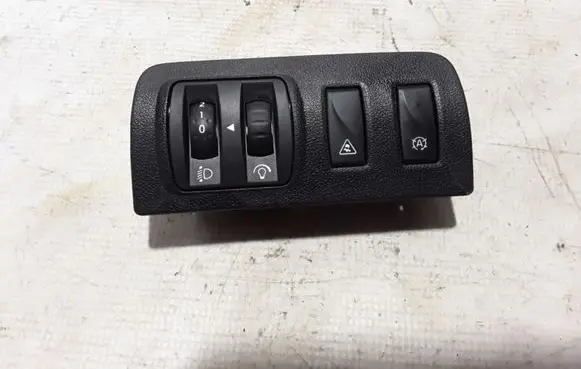 Renault Megane III Light switch 251900567R