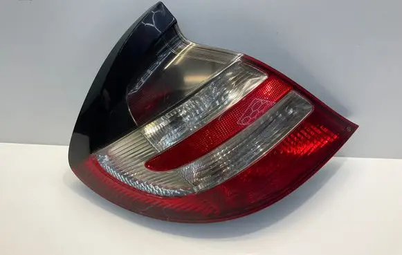 Mercedes-Benz C W203 Rear/tail lights