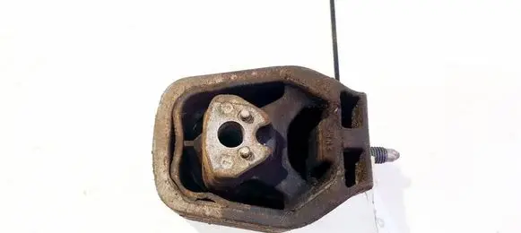 Mercedes-Benz A W169 Engine mount bracket