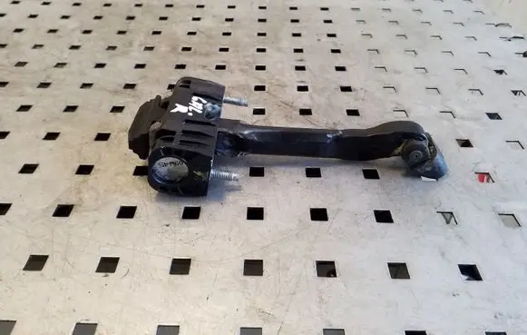 Volvo XC60 Rear door check strap stopper 31217754