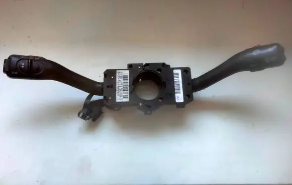 Audi A3 S3 8L Indicator stalk 8L0953513J 202854
