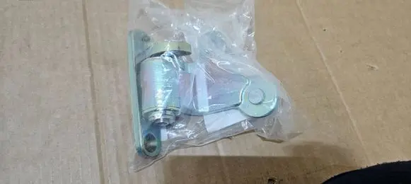 Mercedes-Benz C W204 Rear door lower hinge A2047301337