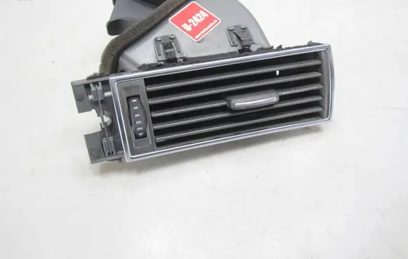 Audi A6 S6 C6 4F Dashboard side air vent grill/cover trim 4F1820902B
