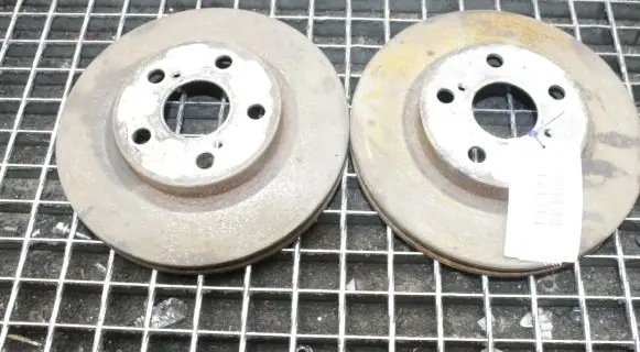 Lexus CT 200H Front brake disc