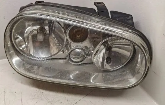 Volkswagen Golf IV Headlight/headlamp 1J1941016B 67742020