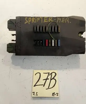 Mercedes-Benz Sprinter W901 W902 W903 W904 Fuse module 0005400650