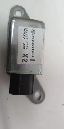 Subaru B9 Tribeca Airbag deployment crash/impact sensor