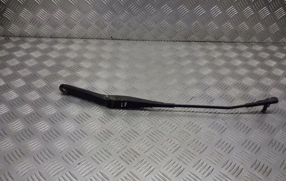 Ford Focus Front wiper blade arm 4M5117526AD