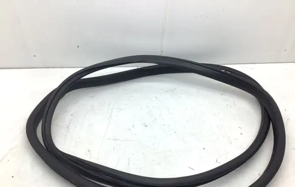 Mercedes-Benz B W246 W242 Front door rubber seal