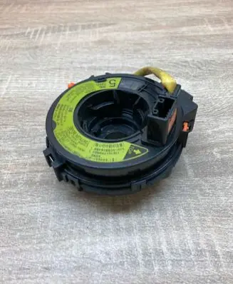 Toyota Yaris Airbag slip ring squib (SRS ring) 8430677A119