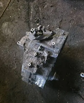 Manual 6 speed gearbox