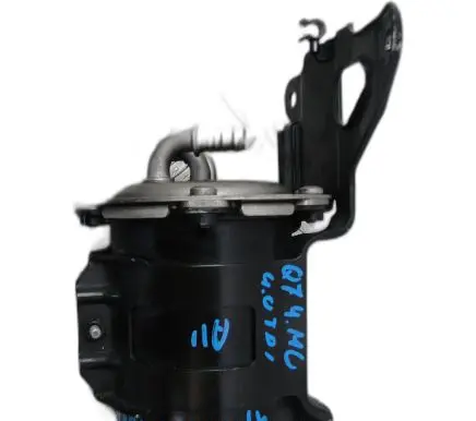 Audi Q7 4M Fuel filter housing 4M0127401G