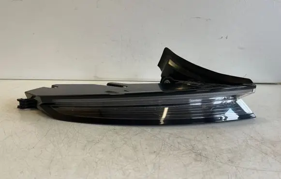 Porsche Taycan 9J1 Rear/tail lights 9JA945091G