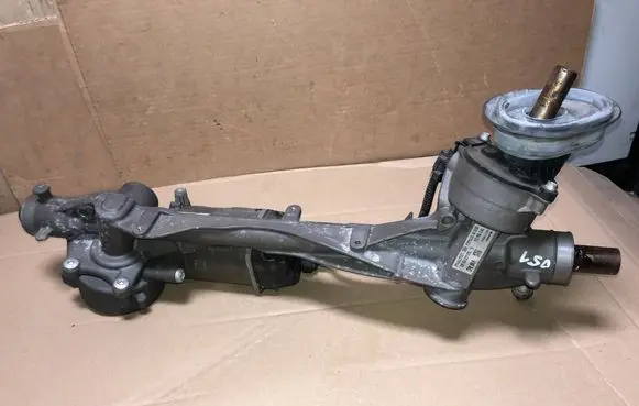Volkswagen Golf VII Steering rack 5Q1423051BD 01704824